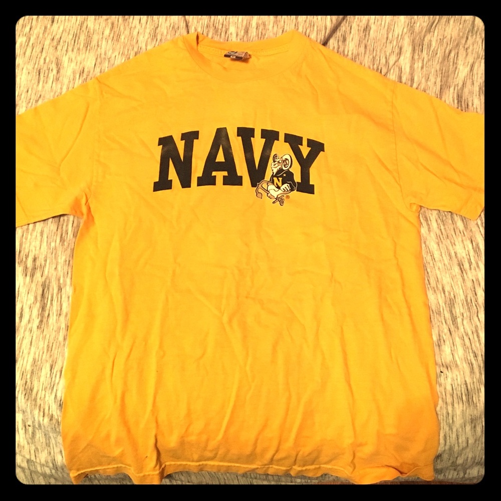 ☀️Navy T-Shirt☀️
